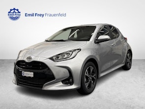 Vehicle image TOYOTA Yaris 1.5 VVT-i HSD Trend