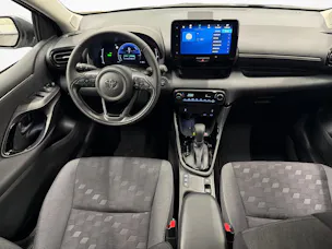 Toyota Yaris 1.5 VVT-i HSD Trend
