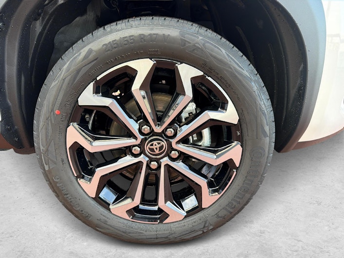 Vehicle image TOYOTA YARIS CROSS