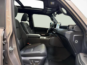 immagine del veicolo TOYOTA Land Cruiser 2.8 D 48V Invincible