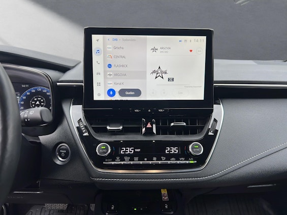 Vehicle image 6 Vehicle image 6