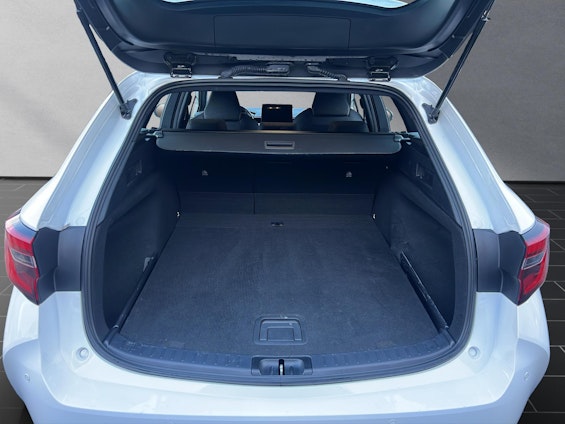 Vehicle image 10 Vehicle image 10