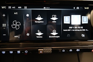 Vehicle image DS AUTOMOBILES 7 1.6 E-Tense Étoile 4x4