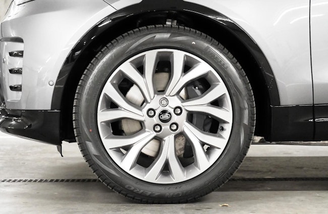 Vehicle image 8 Vehicle image 8