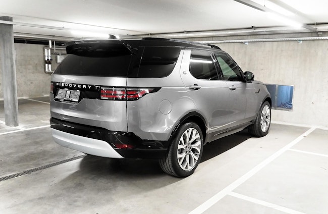 Vehicle image 16 Vehicle image 16