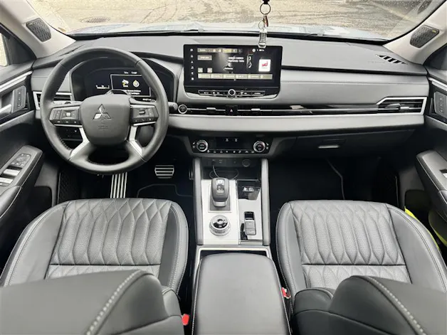 Mitsubishi Outlander 2.4 PHEV Instyle 4x4