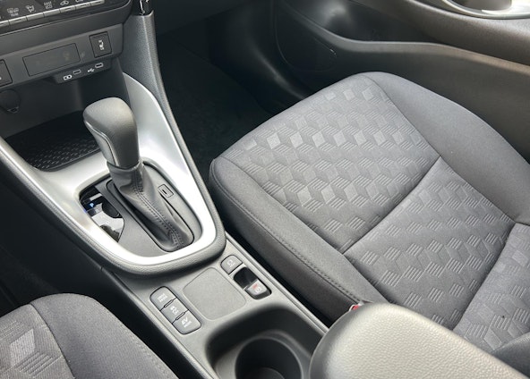 Vehicle image 10 Vehicle image 10