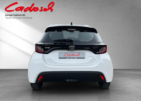 Vehicle image 4 Vehicle image 4