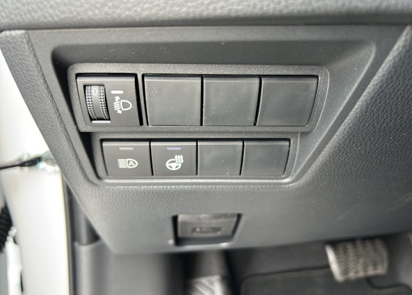 Vehicle image 14 Vehicle image 14