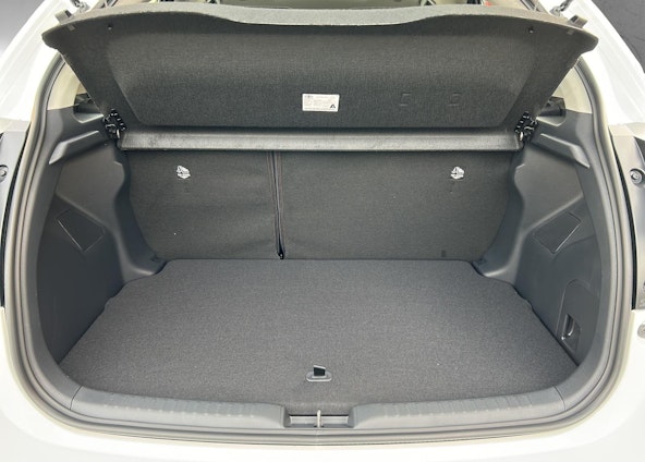 Vehicle image 15 Vehicle image 15