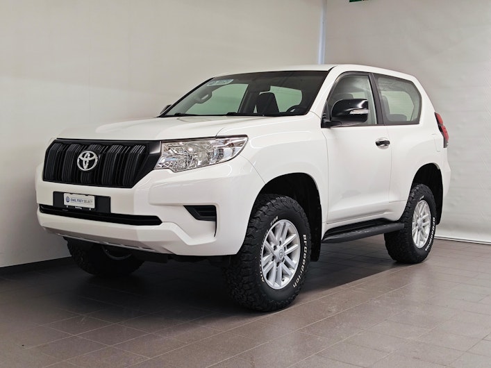 Vehicle image TOYOTA LANDCRUISER