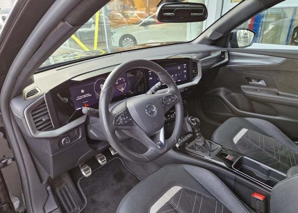 Vehicle image 5 Vehicle image 5