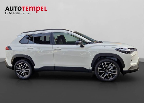 Vehicle image 4 Vehicle image 4