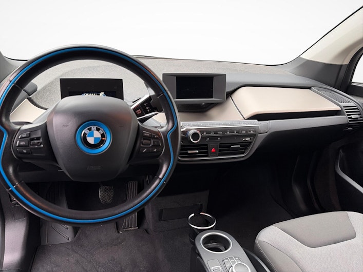 Vehicle image BMW i3