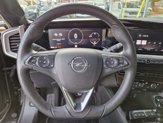 Vehicle image 7 Vehicle image 7