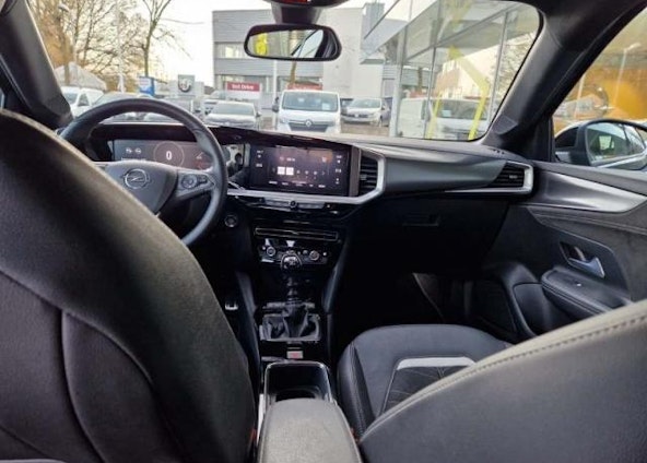 Vehicle image 6 Vehicle image 6