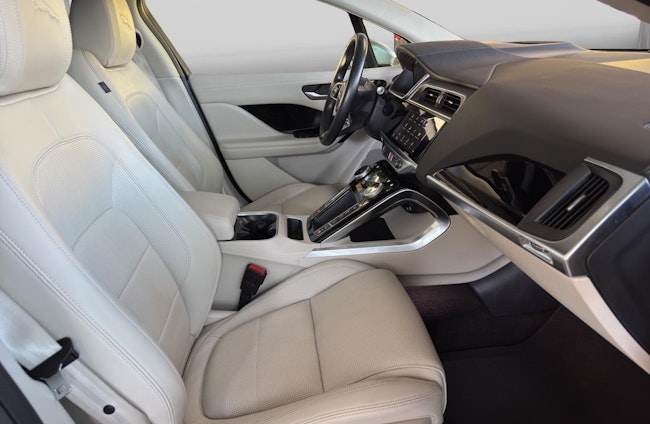 Vehicle image 14 Vehicle image 14