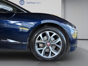 Vehicle image JAGUAR I-Pace EV400 HSE AWD mit Anhängerkupplung und Luftfederung