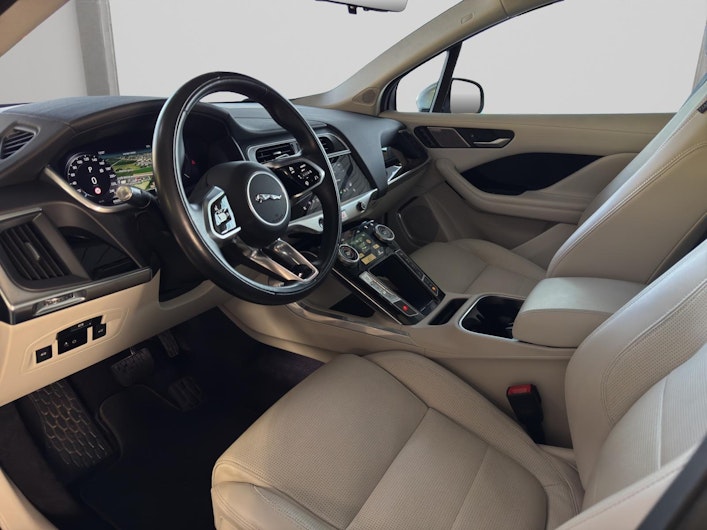 Vehicle image JAGUAR I-PACE