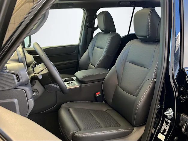 Toyota Land Cruiser 2.8 D 48V Invincible