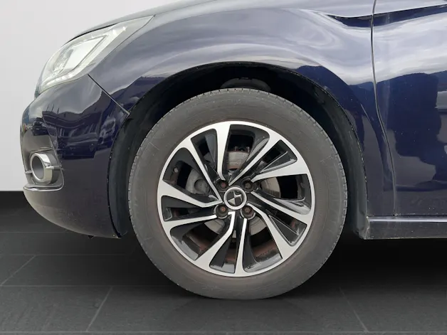 DS Automobiles AUTOMOBILES DS 4 Crossback 1.2 Pure Tech SO Chic