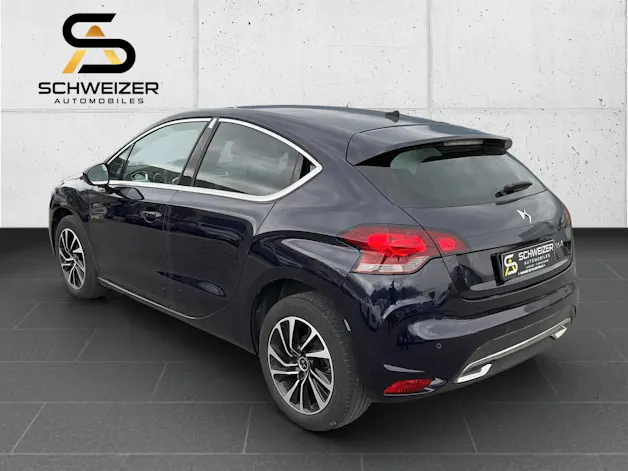 DS Automobiles AUTOMOBILES DS 4 Crossback 1.2 Pure Tech SO Chic