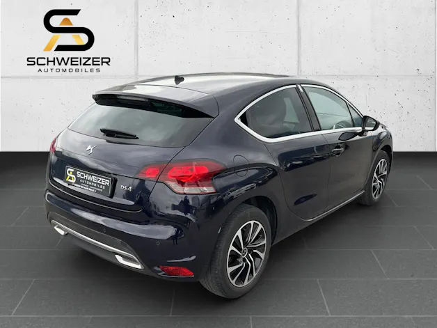 DS Automobiles AUTOMOBILES DS 4 Crossback 1.2 Pure Tech SO Chic