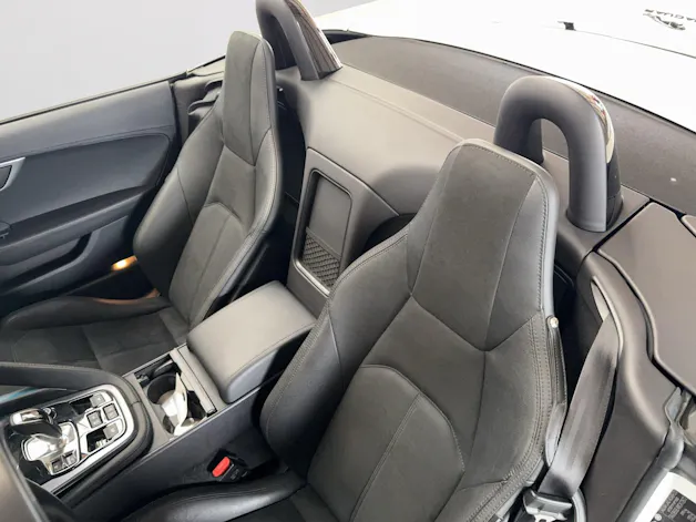 Jaguar F-Type Convertible 5.0 V8 R-Dynamic Automatik