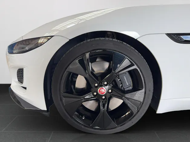 Jaguar F-Type Convertible 5.0 V8 R-Dynamic Automatik