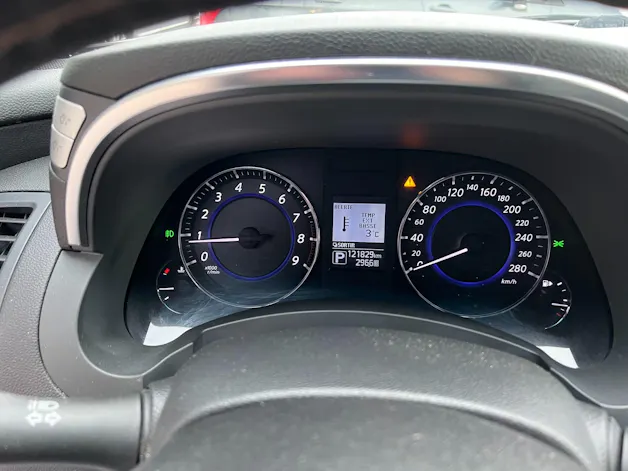 Infiniti QX70 3.7 S Premium AWD Automatic