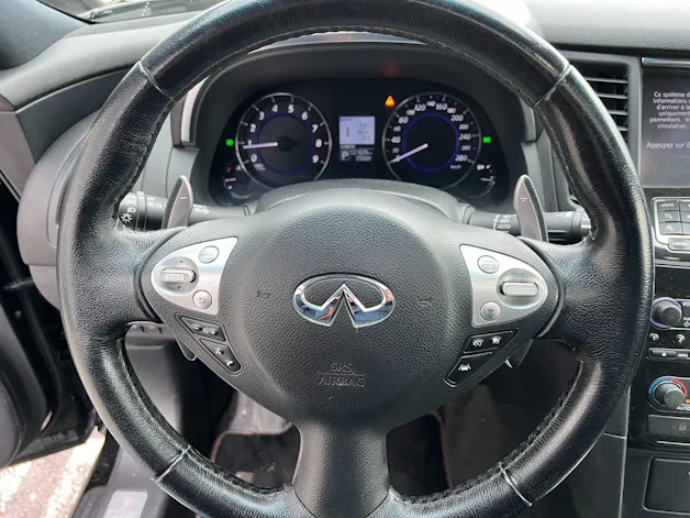 Infiniti QX70 3.7 S Premium AWD Automatic