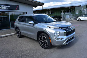 Mitsubishi OUTLANDER S-AWC