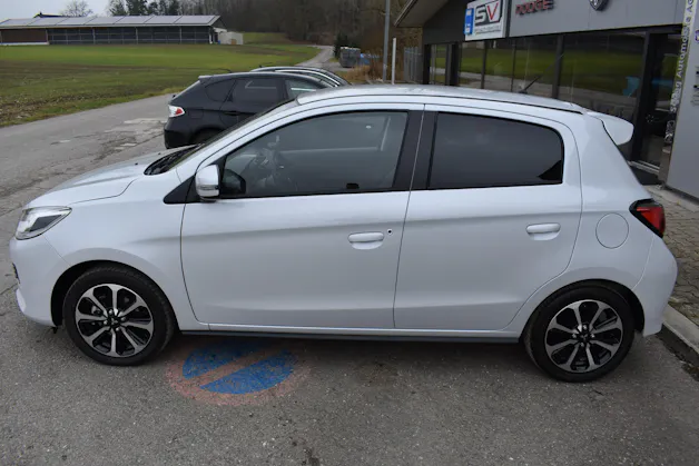 Mitsubishi Space Star 1.2 CVT Intense