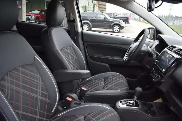 Mitsubishi Space Star 1.2 CVT Intense