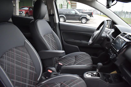 MITSUBISHI SPACE STAR 10
