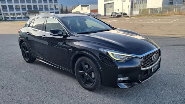 Infiniti Q30 2.0t Sport AWD DCT