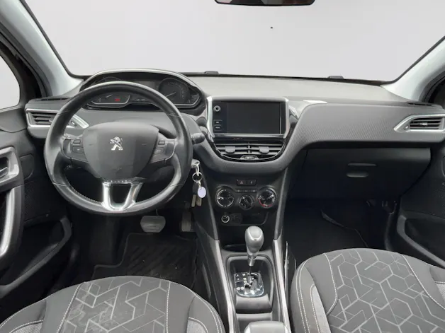 Peugeot 2008 1.2 PureTech Active EAT6