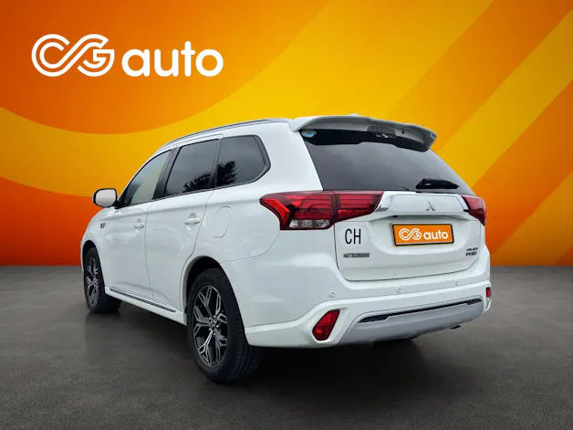 Mitsubishi Outlander 2.4 PHEV Value 4WD Automatic