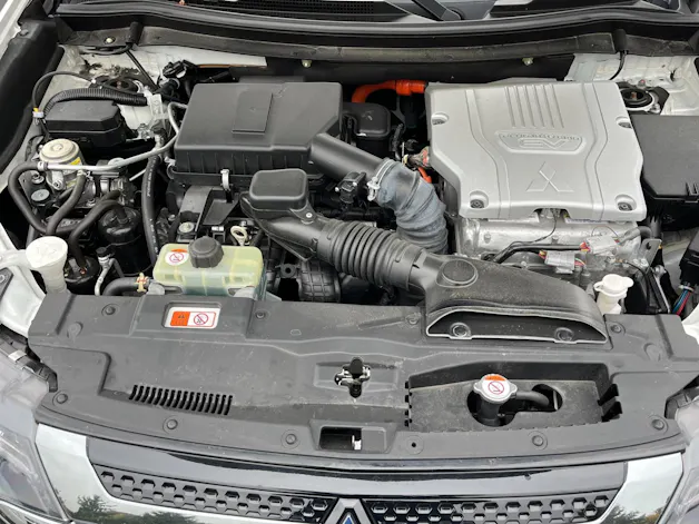 Mitsubishi Outlander 2.4 PHEV Value 4WD Automatic