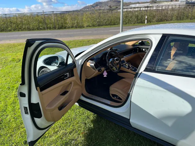 Porsche PANAMERA 4 PDK