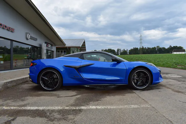 Chevrolet Corvette C8 E-Ray