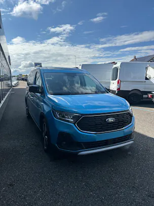 FORD TOURNEO CONNECT Grand 2.0 EcoB Active/122CV/Aut.
