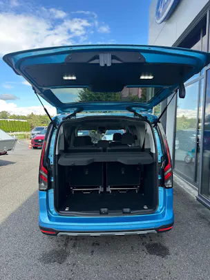 FORD TOURNEO CONNECT Grand 2.0 EcoB Active/122CV/Aut.