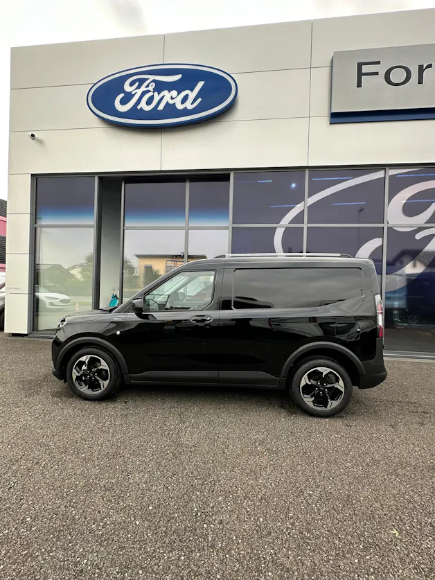 Ford Transit Courier van 1.0 EcoBoo Active/125CV/Aut.