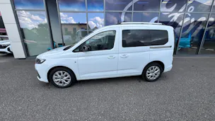 FORD TOURNEO Connect 2.0 EcoBlue 12 Titan./122CV/Aut.