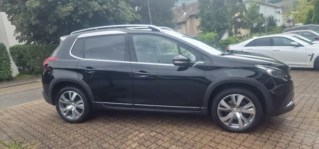 Peugeot 2008 1.2 PureTech Allure EAT6