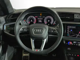 Audi Q3 40 TFSI S line quattro S-tronic
