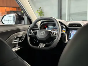 MG ZS 1.5 Hybrid+ Luxury