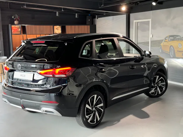 MG ZS 1.5 Hybrid+ Luxury