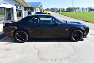 Dodge Challenger R/T Scat Pack 392 Widebody